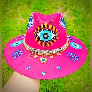 SOLD 💕Custom blinged hand painted evil eye hat 💕